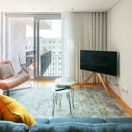 Insight Cedofeita- Parking, Balconies & Ac Apartamento Oporto
