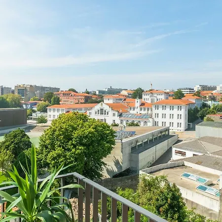 Insight Cedofeita- Parking, Balconies & Ac Oporto